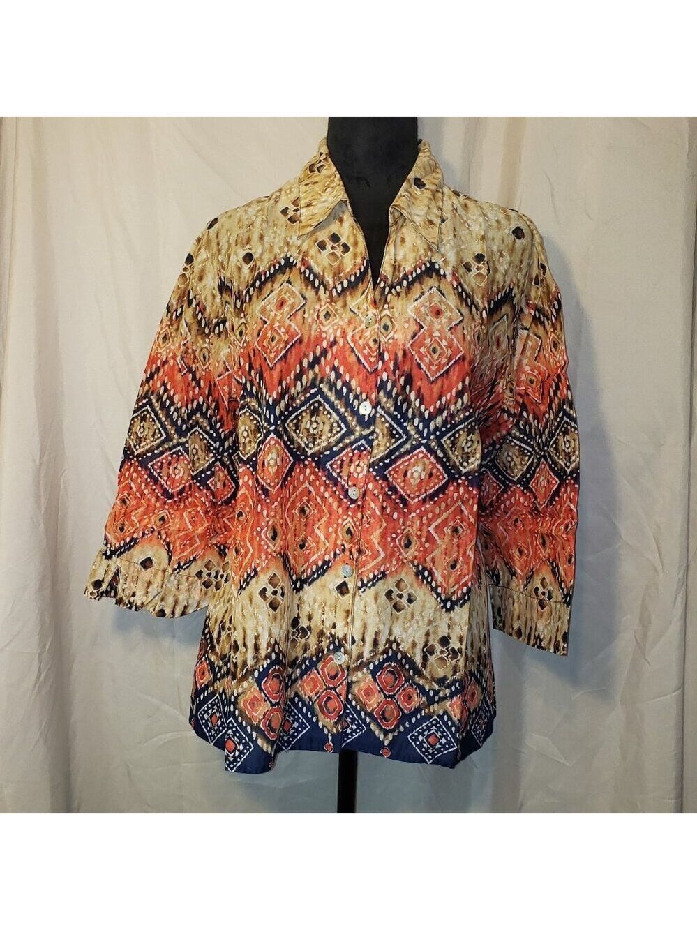Women's Samantha Grey Geometric Print Button-Down Shirt - Size 16
